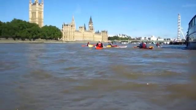 Putney to Greenwich Kayak 1 смотреть онлайн