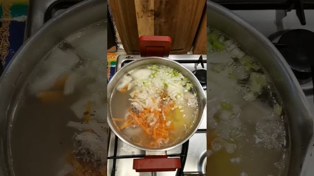 Фантастическое блюдо куриный суп по-быстрому от Евгения Сергеевича)