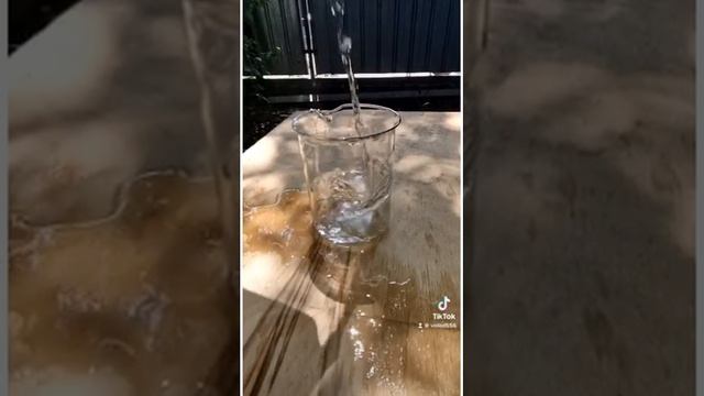 Супер замедленная съёмка 960 кадров в секунду . 2022 г.