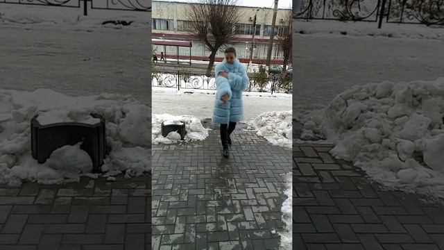 Голубой песец, шуба из финского песца смотреть онлайн