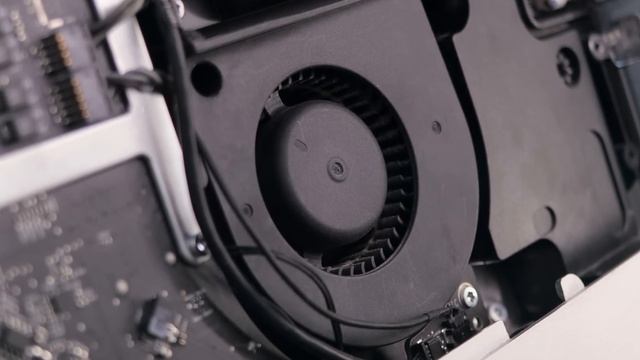 ПРОКАЧАЛ СТАРЫЙ iMac за 10.000р ДО УРОВНЯ ТОПОВОГО ПК - АПГРЕЙД АЙМАКА смотреть онлайн