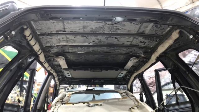 Установка шумоизоляции на автомобиль Suzuki Grand Vitara, владелец получил долгожданную тишину смотреть онлайн