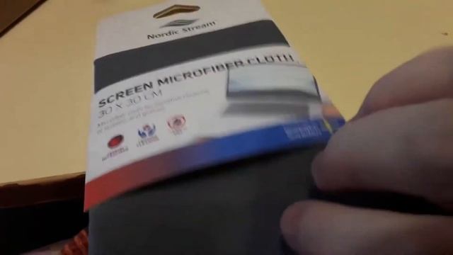 Распаковываю первую коробку из посылки от Флипа. смотреть онлайн