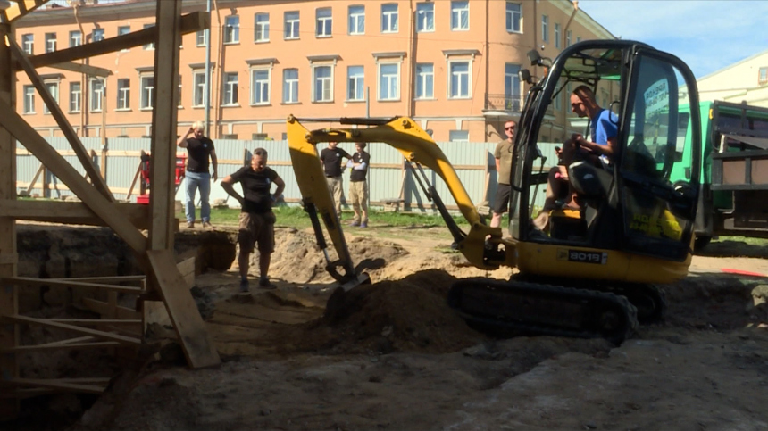 Городские тайны: в Петербурге начались раскопки на месте разрушенной церкви