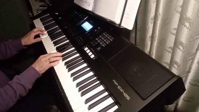 Feeling- Yamaha psr EW- 425 смотреть онлайн