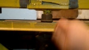Гидравлический подъемник для смотровой ямы