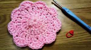 Вязание КРЮЧКОМ. Уроки для начинающих. Простая Салфетка или Подставка под горячее