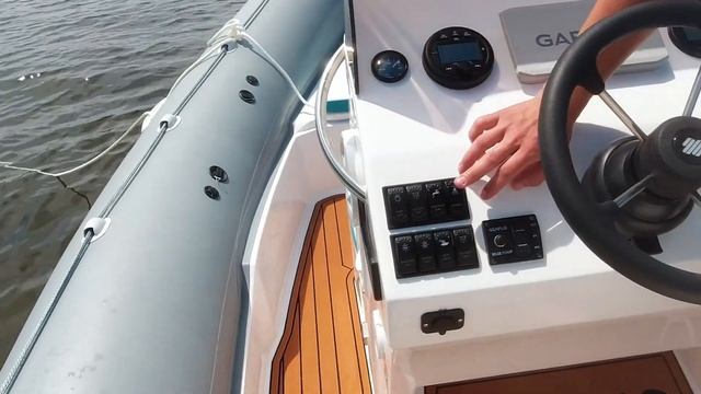 RIB EM580R + Yamaha F90CETL смотреть онлайн