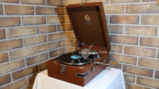 Редкие фонографы. Советский граммофон (патефон) ПТ-3 1938 года выпуска. Her Master's Hobby смотреть онлайн