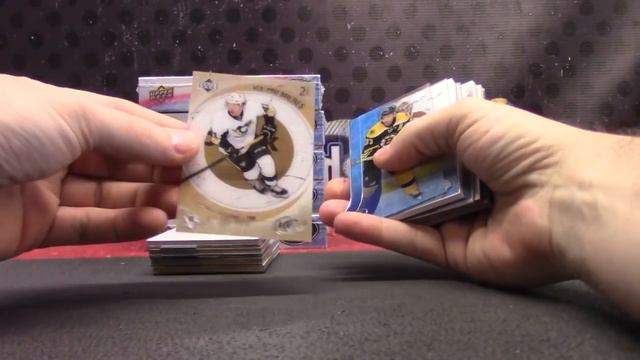 Codie's 2015/16 UD ICE Hockey Box Break смотреть онлайн