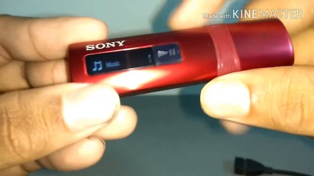 Sony Walkman Review... Music on the go.. Is it worth it? смотреть онлайн