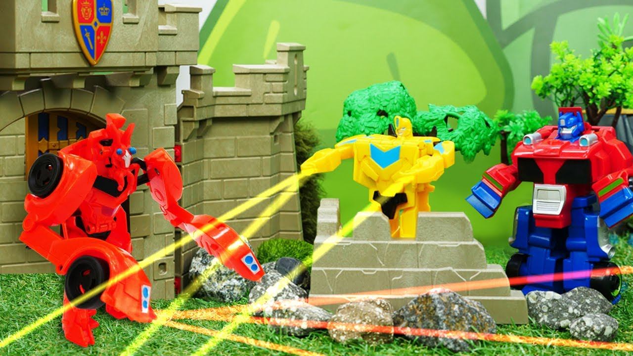 Трансформеры видео игра - Автоботы Бамблби и Оптимус на осаде Замка Десептиконов! Игры битвы роботов смотреть онлайн