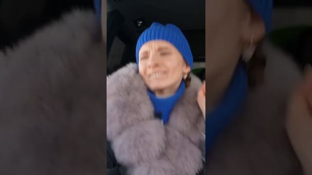 ПОЕХАЛИ СМОТРЕТЬ ДОМ И ЗАБЛУДИЛИСЬ) А У ВАС ЕСТЬ ДАЧА? жду в тг - Юлия Смирнова)#shorts