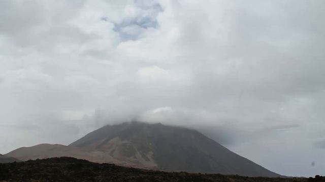 Timelapse | clouds on Pico del Teide on 2014 смотреть онлайн