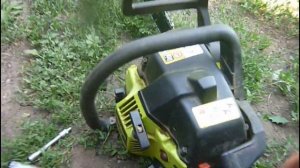 Бензопила глохнет при нажатии на газ. Причины.