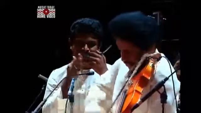 Dr L Subramaniam Live at the Royal Albert Hall 2006 смотреть онлайн