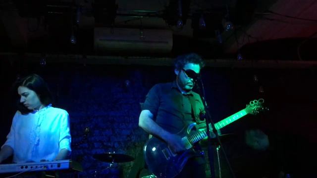 Почему Коммутатор Молчит - Протез (Live @ Moscow, Wunder - 23.03.2018) смотреть онлайн