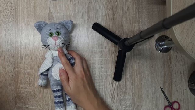 Как сделать игрушке усы из нитки, которая будет держать форму? смотреть онлайн