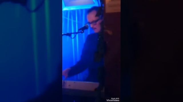Franska Trion - In i din famn... смотреть онлайн