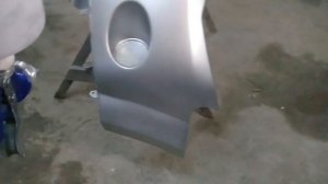 Как покрасить серебром авто ,дешёвым краскапультом, без яблок и полос