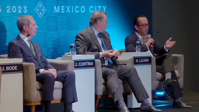 Food for Thought: Sustaining a Secure North American Table смотреть онлайн