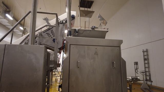 Как делают корма для домашних животных на заводе Мираторг смотреть онлайн