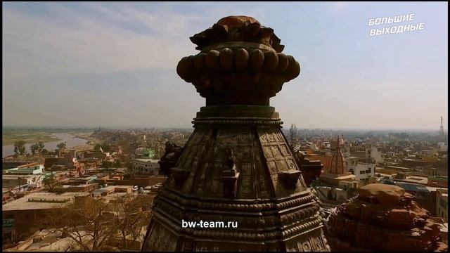 Вриндаван / VRINDAVAN с высоты птичьего полёта. Видео - "Большие Выходные". смотреть онлайн