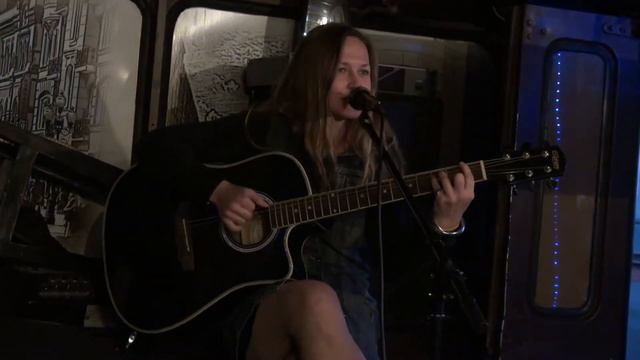 Анна ЛАЗАРЕВА - Блондинка вокруг света смотреть онлайн