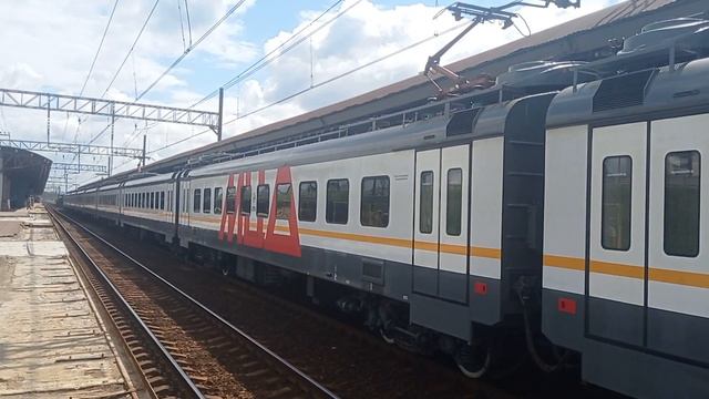 "С ливрей МЦД!" Электропоезд ЭП2Д-0215 "ЦППК" с сообщением Виноградово-Москва(Казанский-Вокзал). смотреть онлайн