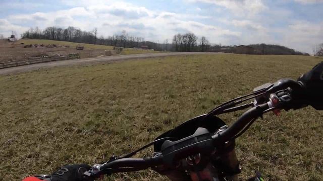2023 YZ450F vs 2023 CRF450 Works Edition Back to Back Comparison смотреть онлайн