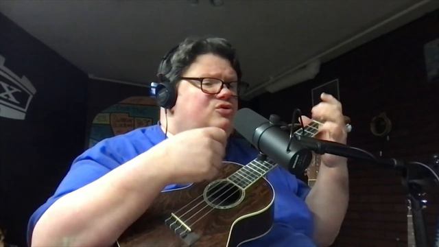 Ukulele and bass cover - "Up On The Roof" by Goffin/King смотреть онлайн