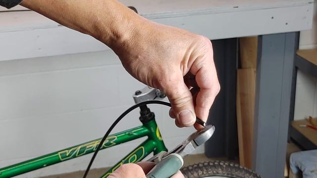 Installing V-Brakes On A BMX Bike & Removing Cantilever Brakes