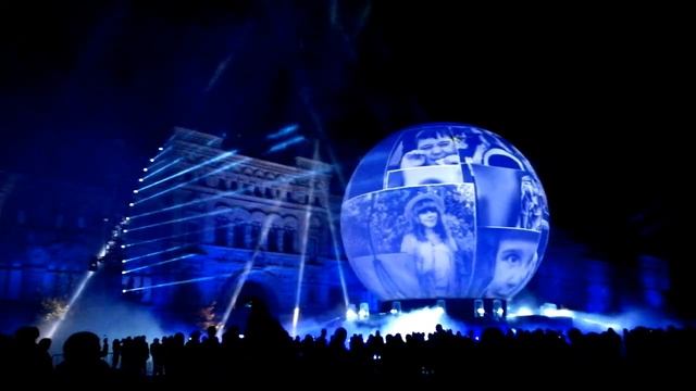 Фестиваль "Круг света" на Красной площади смотреть онлайн