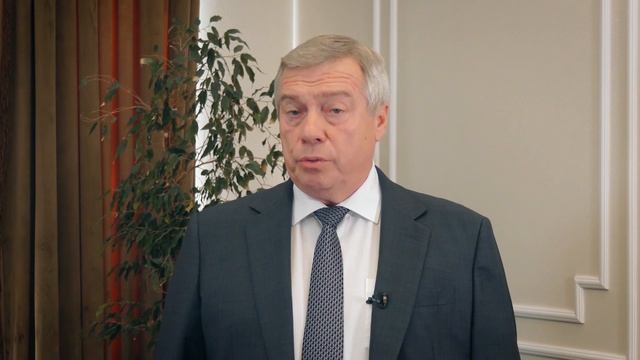 Поздравление Губернатора Ростовской области Василия Голубева со 100-летием Карачаево-Черкесии смотреть онлайн