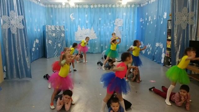 629 Ансамбль Карамельки г Нижнекамск А ручки хлоп хлоп смотреть онлайн