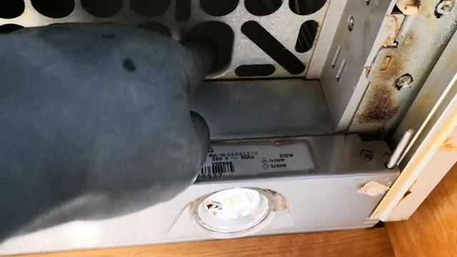 Change Miele rangehood GU10 lightbulb смотреть онлайн