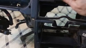 Процесс установки Козырька на панель приборов Приоры (NEW)