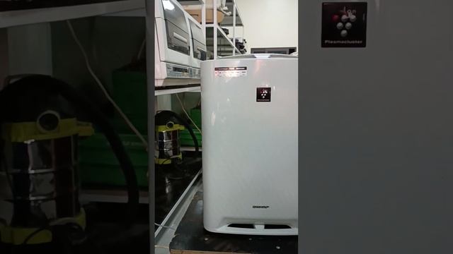 Máy lọc không khí bù ẩm Sharp KC Z45.Giá 1.6t bao ship смотреть онлайн