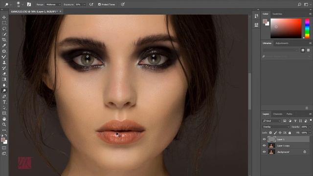 Skin Retouching in Adobe Photoshop CC 2018 смотреть онлайн
