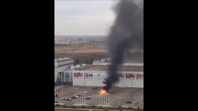 "ГАЗель" сгорела на парковке в Краснодаре смотреть онлайн