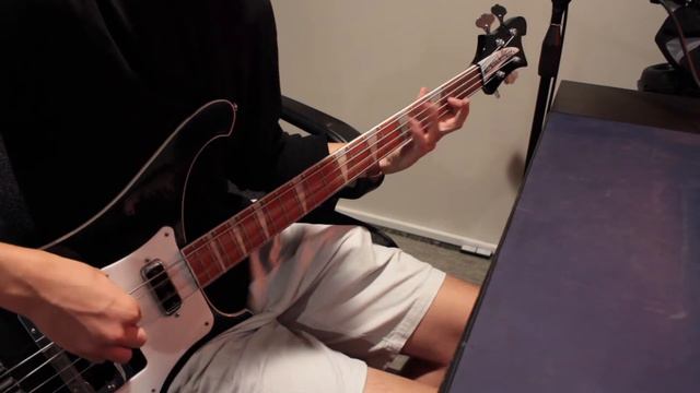 Circumstances Bass Cover | Rickenbacker 4003 смотреть онлайн