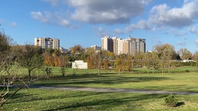 El mi-a dăruit un apartament, iar tu ești deja bătrână, râdea amanta. Dar când a ajuns în instanță. смотреть онлайн