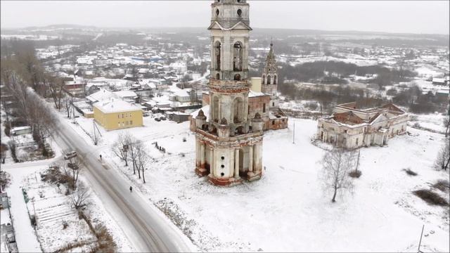 Колокольня Никитской церкви в Поречье-Рыбном видео с коптера Экспедиция Кострома 2020 autokraeved.r смотреть онлайн