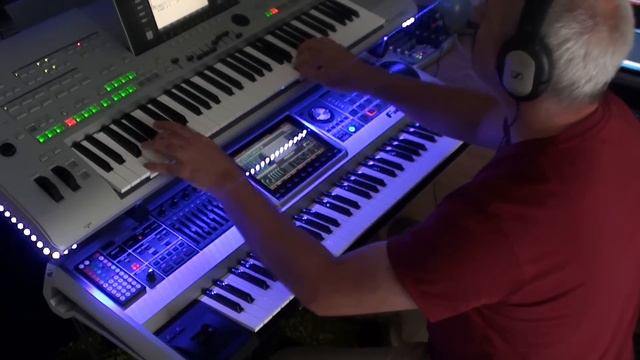 Michael Cretu - Samurai Cover ON Fantom G6 - Tyros 3 смотреть онлайн