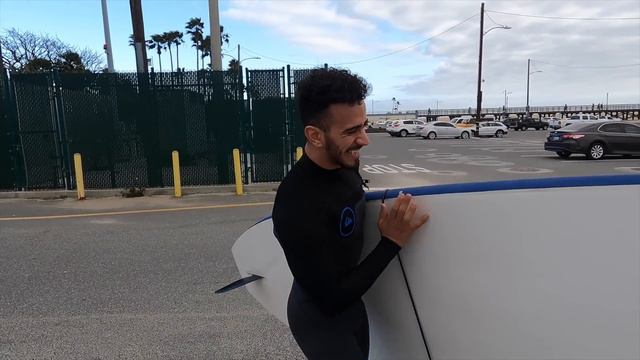 إدمان ركوب الأمواج 🏄♂️ مع البطل الجزائري خالد (واحدة من أروع التجارب) - LOKMANE.DZ смотреть онлайн