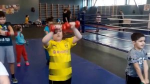 Казань. Тренировки по боксу для детей в игровой форме.