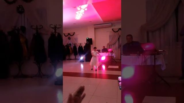 Армянский танец смотреть онлайн