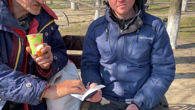 Был опухший глаз и на лице раны смотреть онлайн