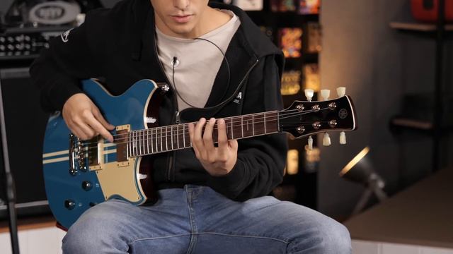 Matteo Mancuso’s Guitar Technique: How Does He Do It? | Interview | Thomann