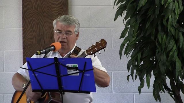 Вечер, лодка,середина моря. смотреть онлайн